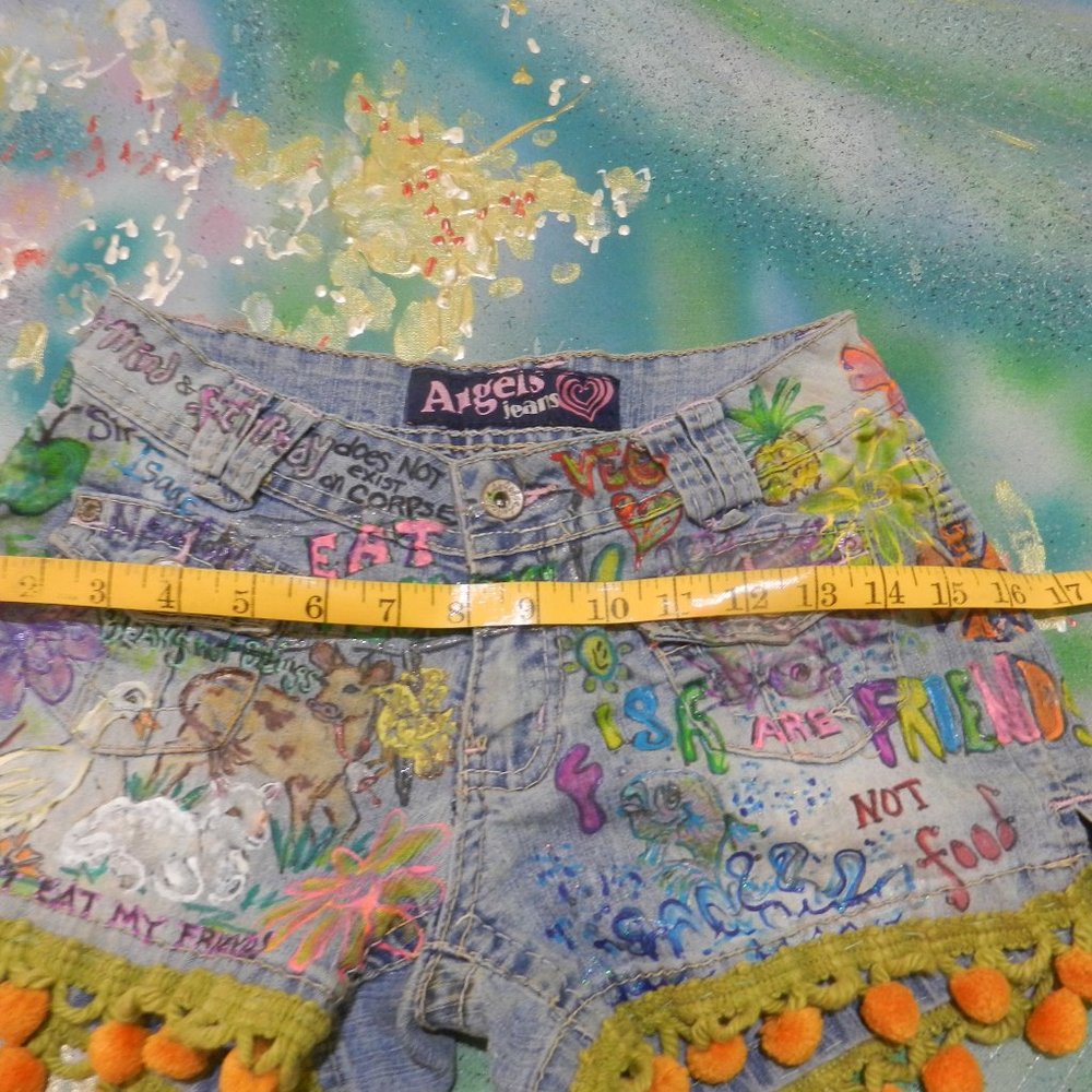 Graffiti Statement Plant Power shorts HAND CRAFTED OOAK custom design SIZE 3 - Picture 6 of 16